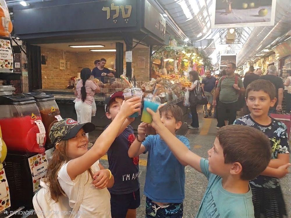 "טעם העיר" - משחק עצמאי בשכונת נחלאות המיוחדת ושוק מחנה יהודה