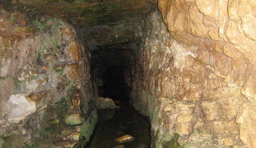 מעיין עין חנדק