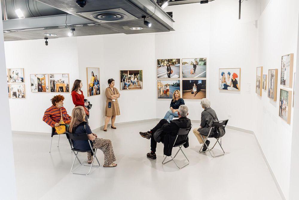 A Tour of contemporary art at the Museum on the Seam