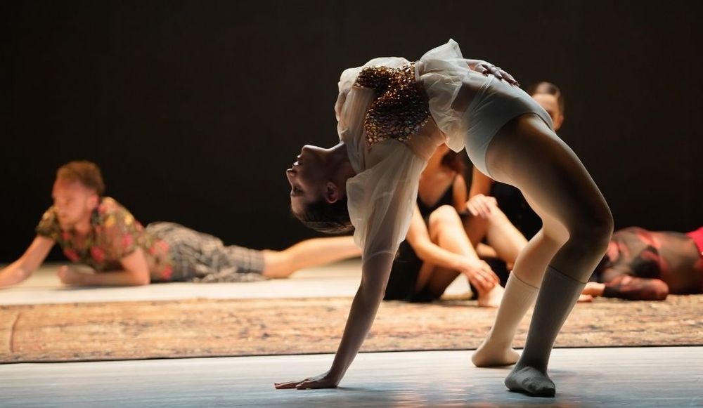 צילום של CRUST | בביצוע להקת מחול ליאור תבורי