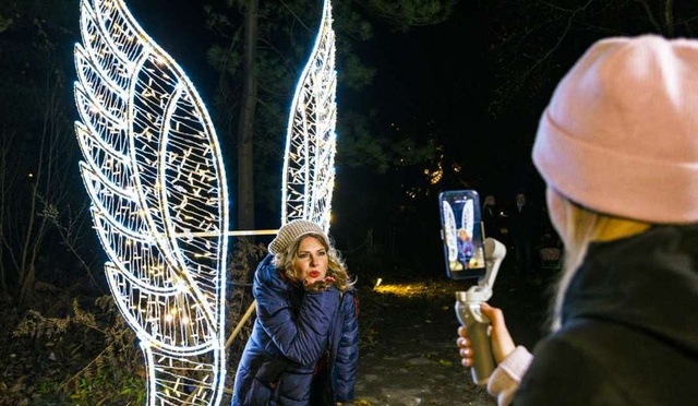 WINTER DREAMS - the largest light exhibition in the world at a ...
