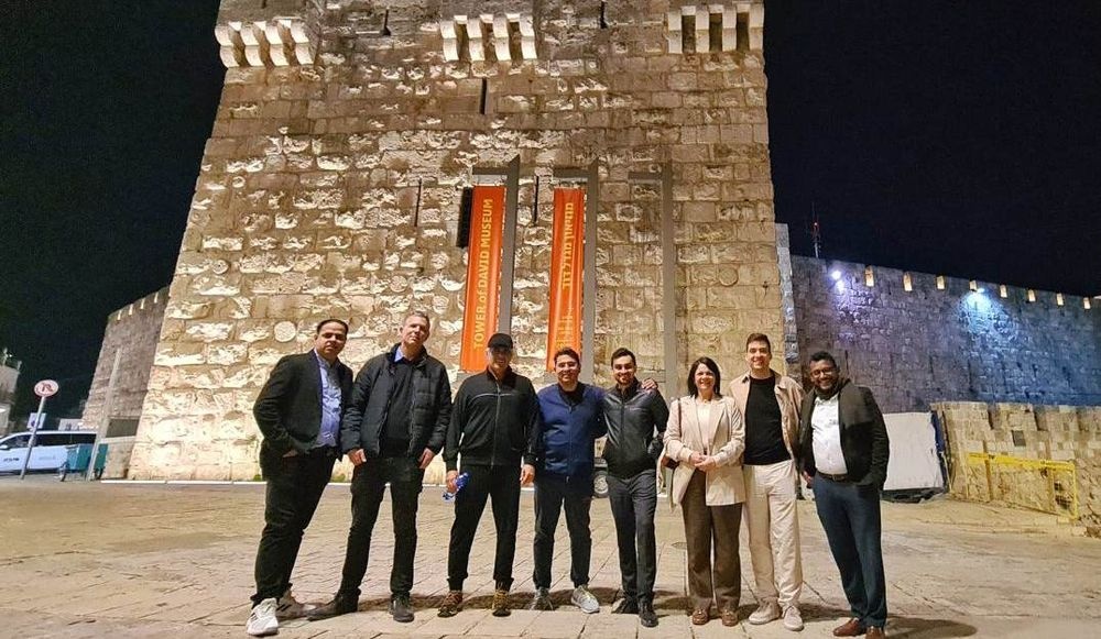 photo of Warm winter in Jerusalem: holiday lights in both quarters with Yaron Hovav