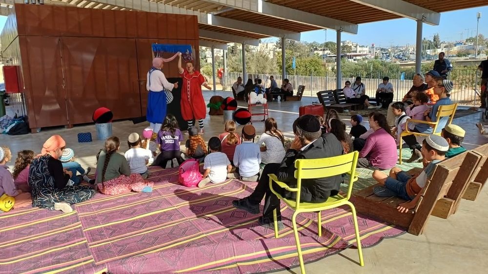 צילום של חמישי משפחתי בעמק הצבאים: קיץ של משחקים, יצירה ומופעים