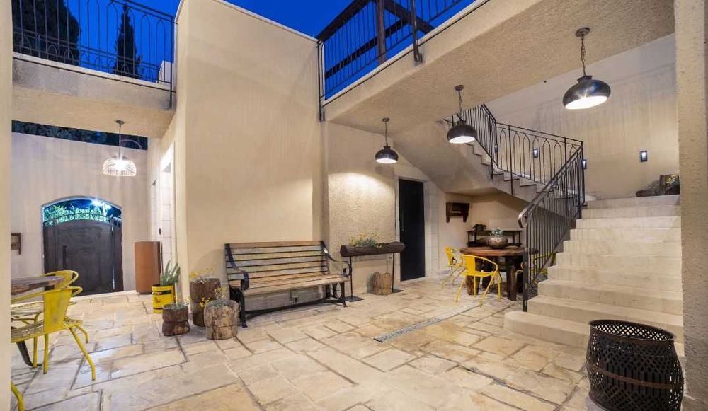 צילום של יחידות אירוח עיר דוד