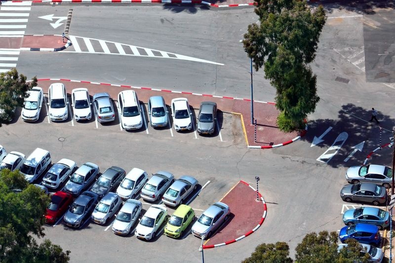 צילום של חניון קרתא