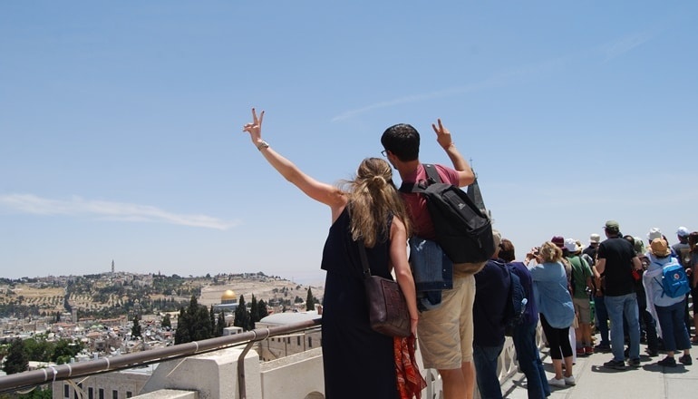 צילום של יד בן־צבי: סיורים ופעילויות