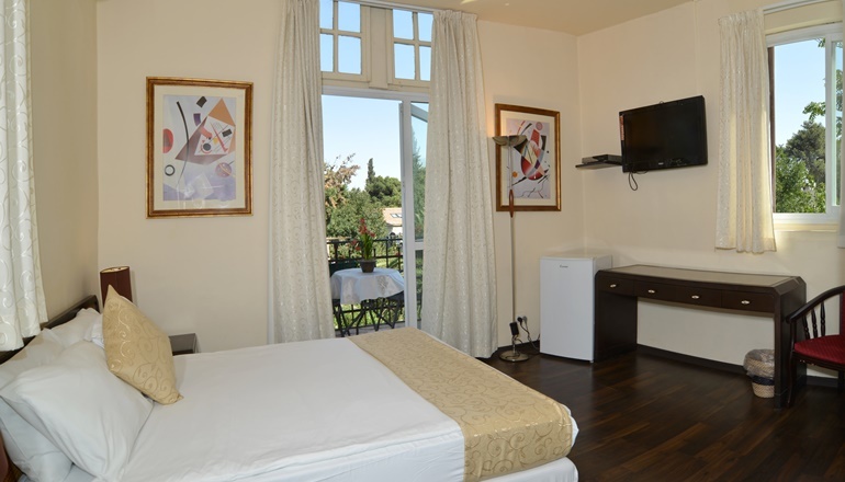 photo de The Colony Hotel