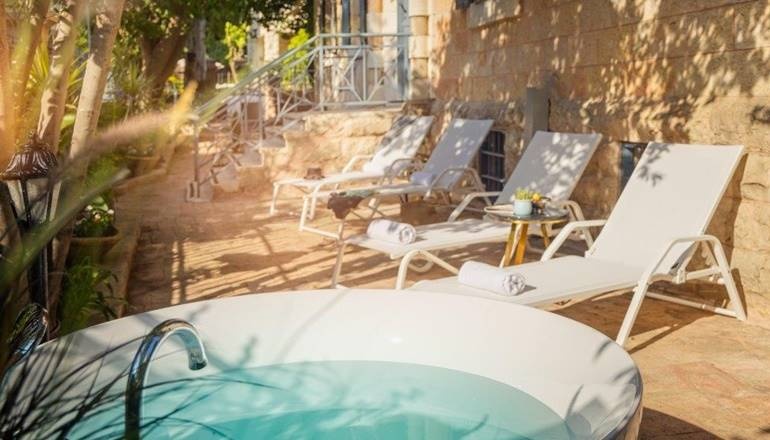 צילום של מלון וילה בראון במושבה: 20% הנחה בפורים בלילה שבין ה 03-04