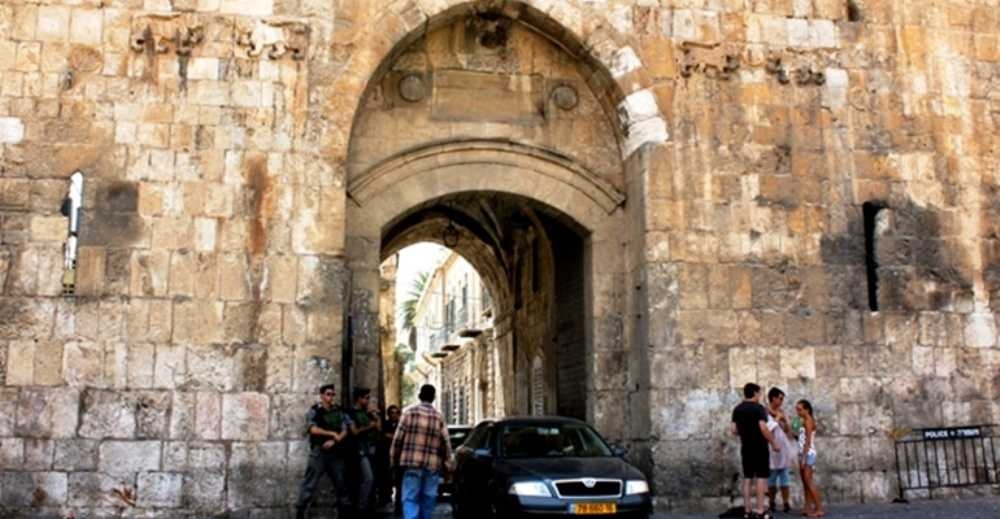 photo of Getting to the Old City