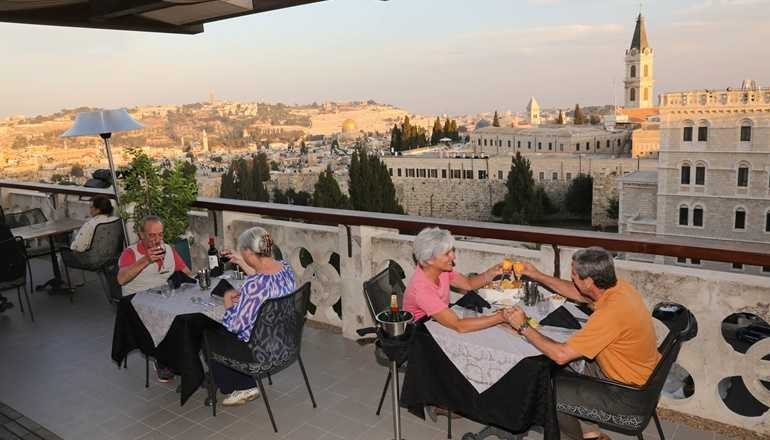 צילום של מסעדת יין וגבינות בנוטרדאם