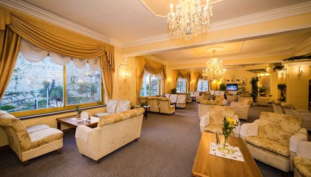 Foto von Golden Walls Hotel