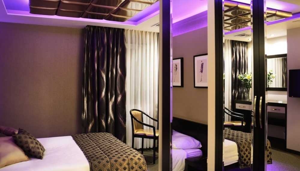 photo of Golden Walls Hotel