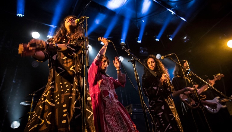 צילום של הצוללת הצהובה - המקום למוזיקה בירושלים