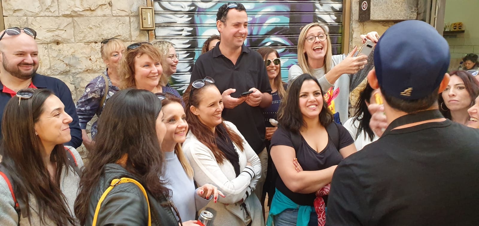 צילום של המירוץ למיליון: משחק חווייתי בשכונת נחלאות ושוק מחנה יהודה