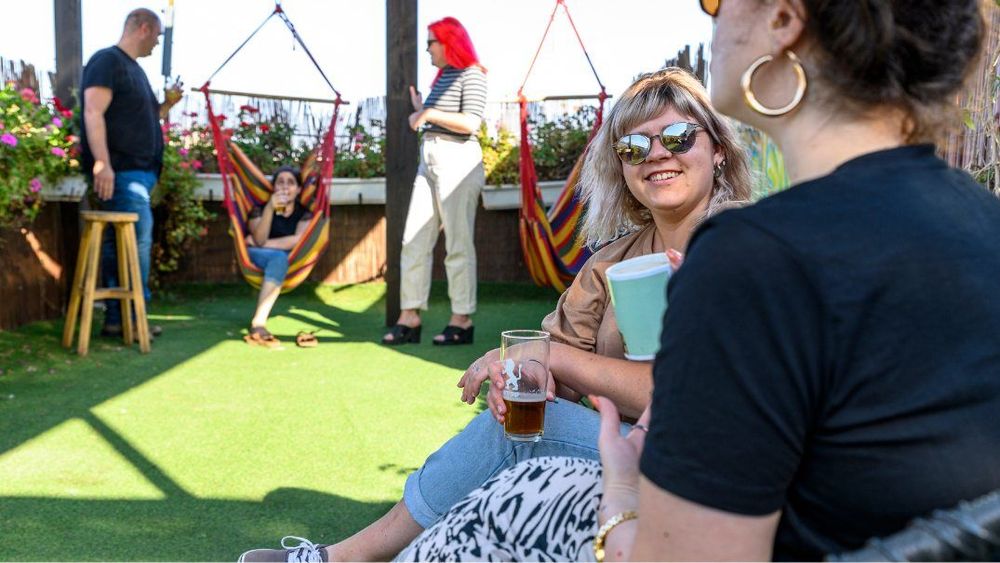 צילום של אברהם ירושלים - סגור זמנית