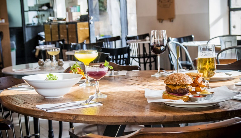 צילום של מנזה