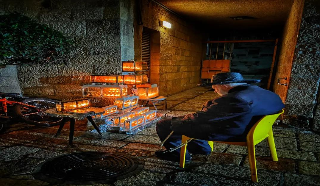 foto di Tour di Hanukkah Menorah – Quartiere ebraico, Gerusalemme
