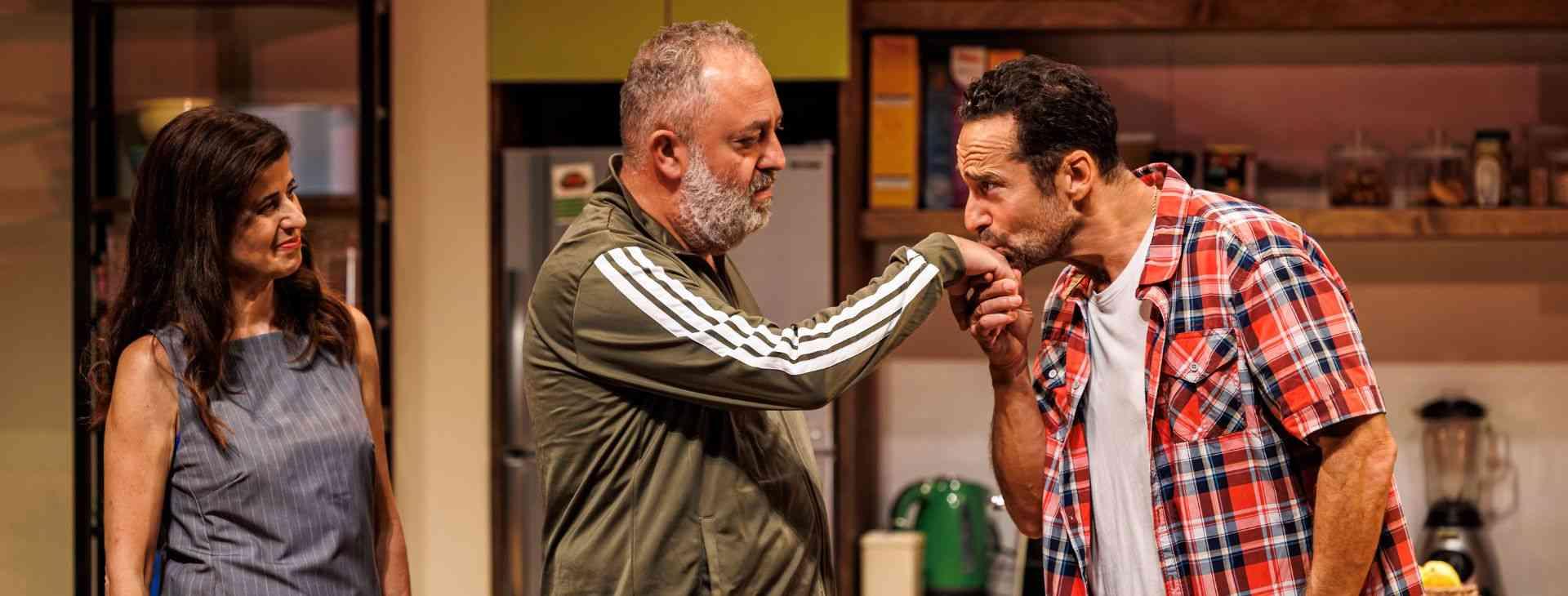 צילום של משכנתא | בביצוע תיאטרון הבימה