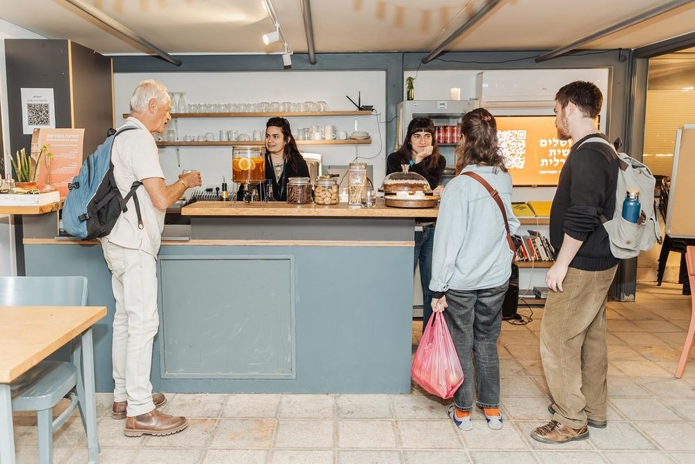 צילום של מוזיאון על התפר – מוזיאון חברתי לאמנות עכשווית