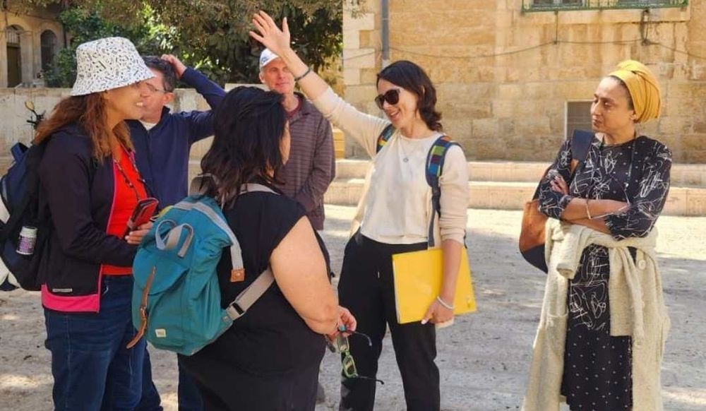 צילום של סיור אל ירושלים של פעם עם סבטה בניס