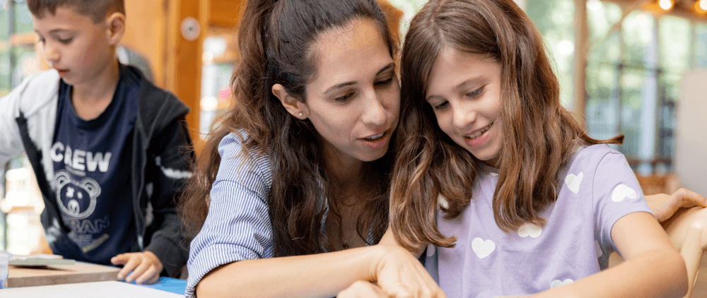 צילום של סוכות בממלכת הדמיון - מוזיאון ארצות המקרא