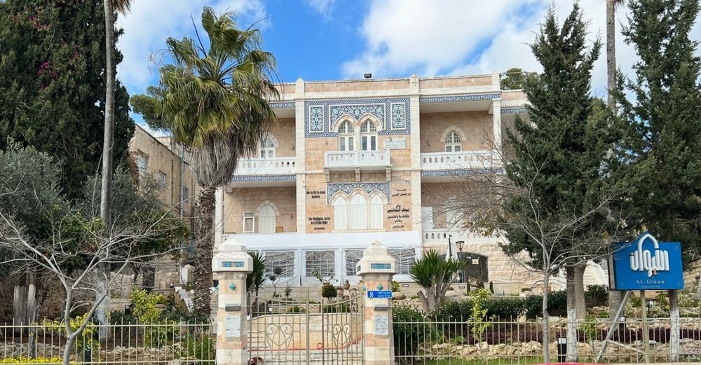 צילום של סיור בשכונת שייח׳ ג׳ראח: ארמונות, משפחות, מאבקים וסיפורים ירושלמיים
