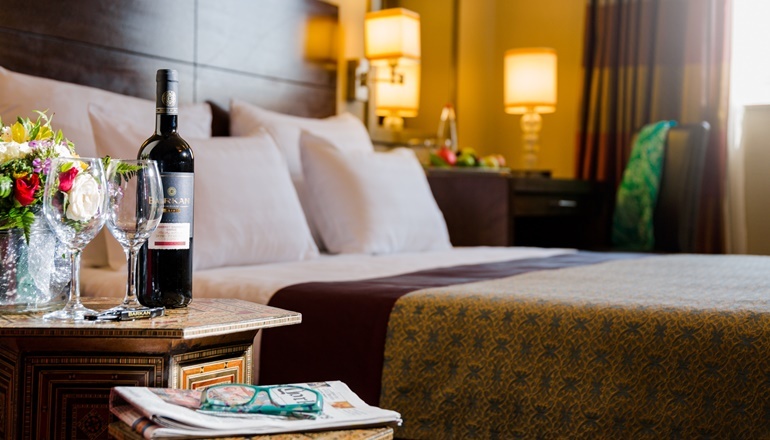 צילום של חנוכריסמס במלון פרימה רויאל: 25% הנחה