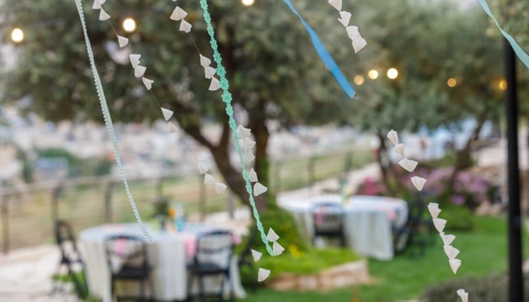 צילום של שמחות קטנות במתחמי האירוח של עיר דוד