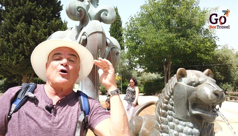 צילום של בעקבות היציאה מהחומות: סיור חווייתי במשכנות שאננים ונחלת שבעה