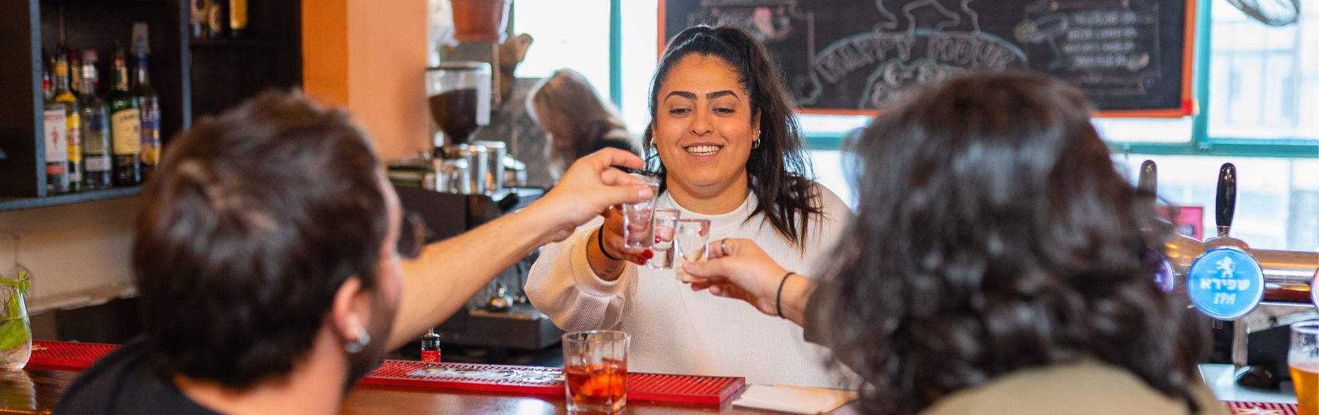 צילום של בר אברהם ירושלים - סגור זמנית