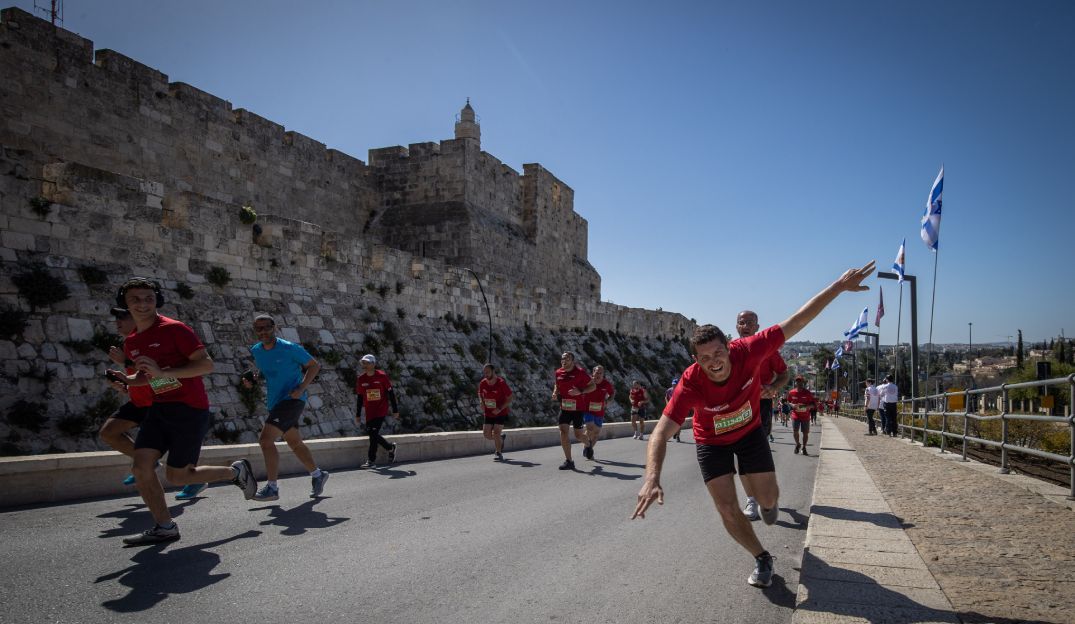 צילום של מרתון ווינר ירושלים 2024