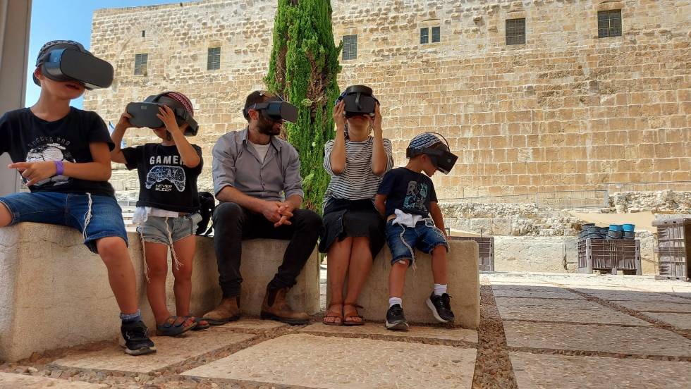 חווית המקדש – VR ברובע היהודי