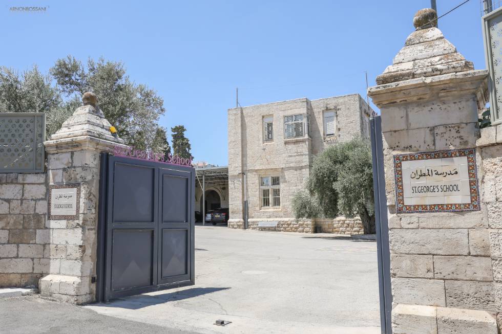 צילום של קתדרלת סנט ג'ורג'