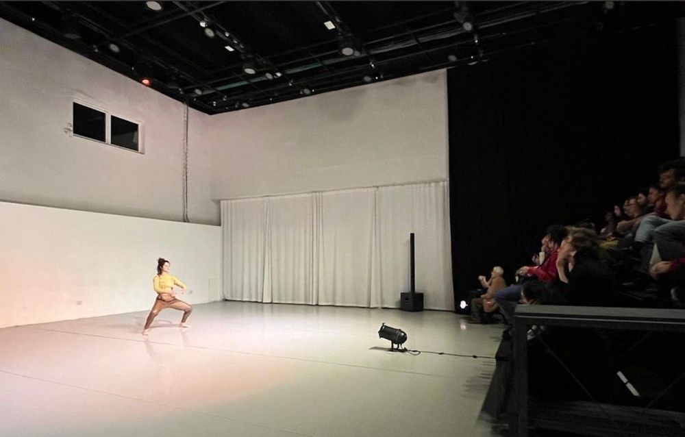 צילום של מרכז מחול שלם