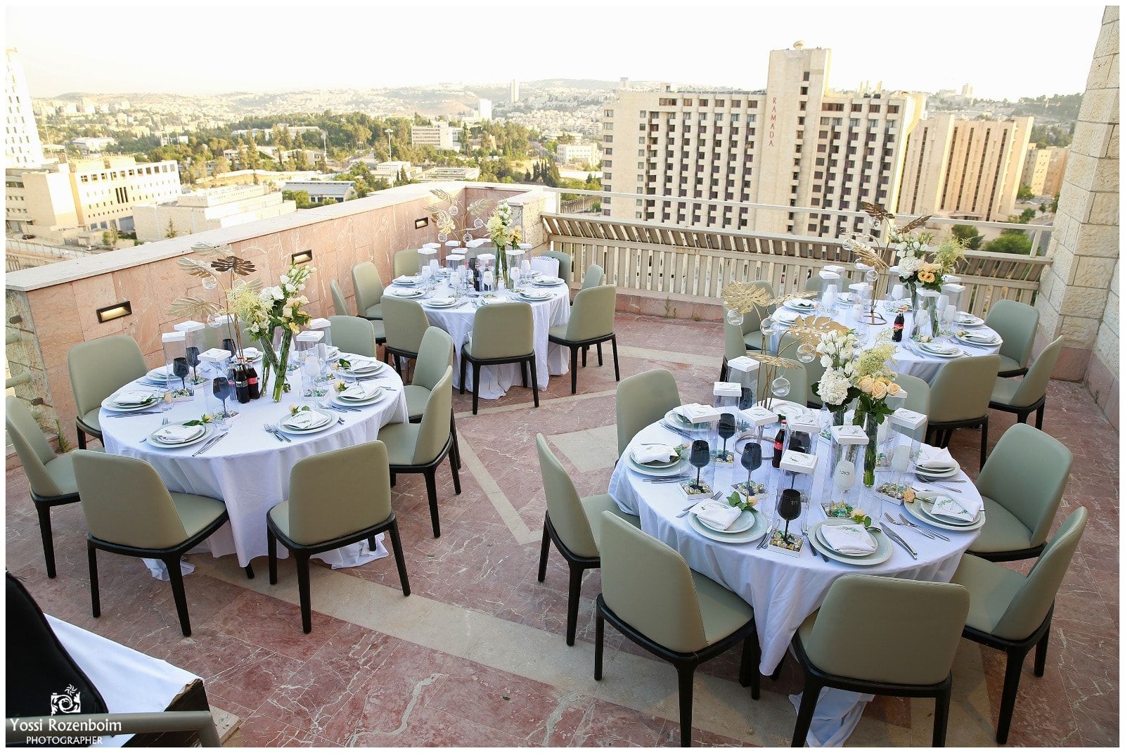 צילום של מסעדת סקיילין במלון גני ירושלים