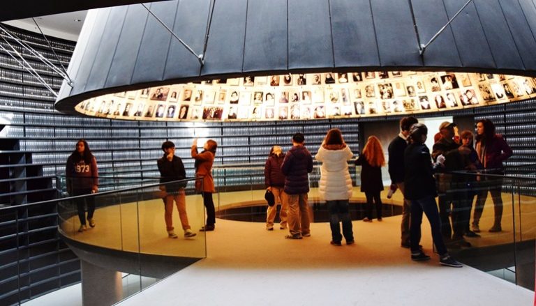 Foto von Tagestour durch das alte und neue Jerusalem