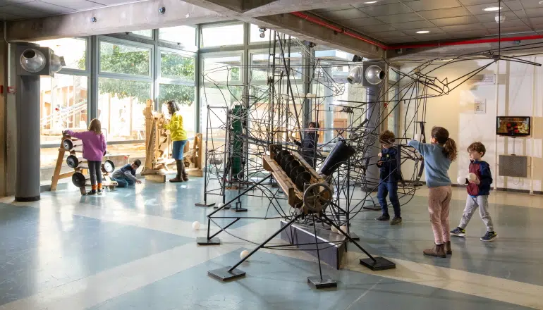 photo of Jerusalem Science Museum