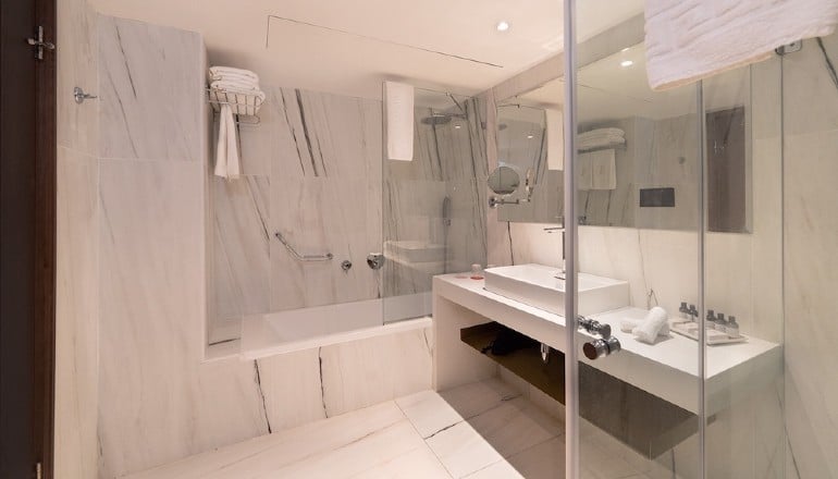 photo de Hôtel Ramada