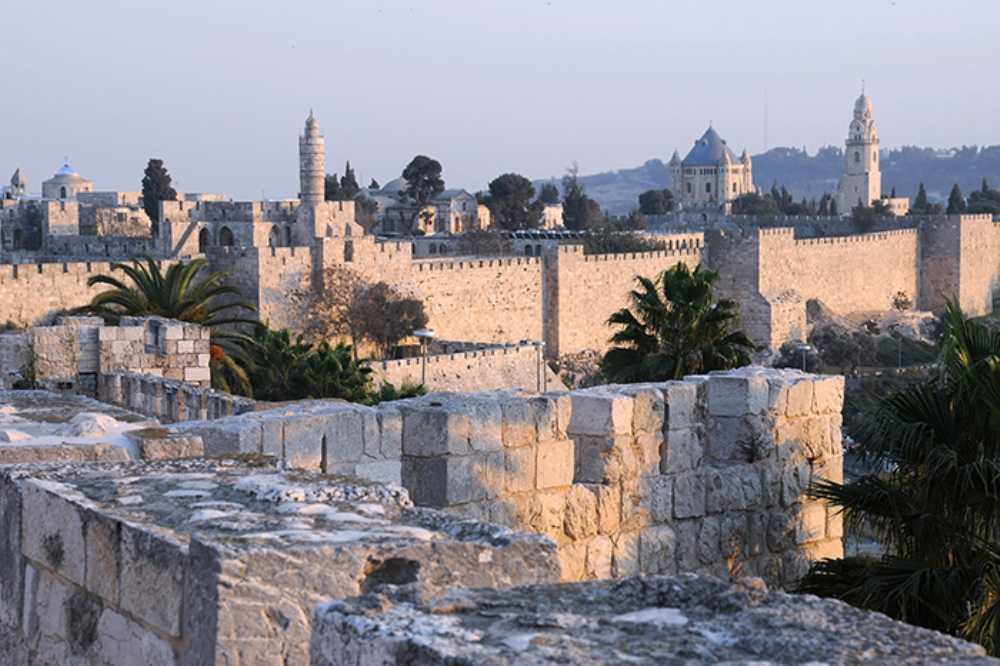 צילום של סיורי סליחות בירושלים