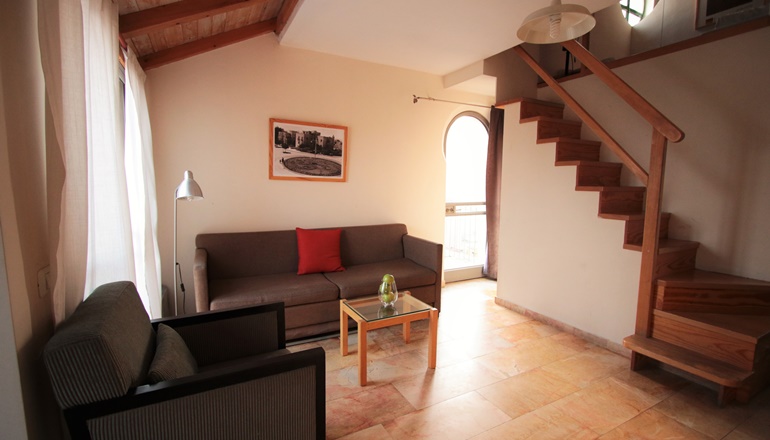 צילום של חצר השוק, דירות ירושלמיות