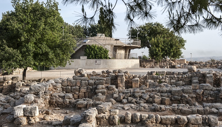 צילום של הגן הארכיאולוגי - רמת רחל