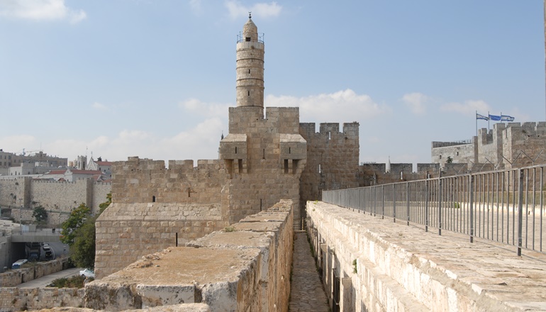 צילום של סיור על חומותייך ירושלים - טיילת החומות הדרומית