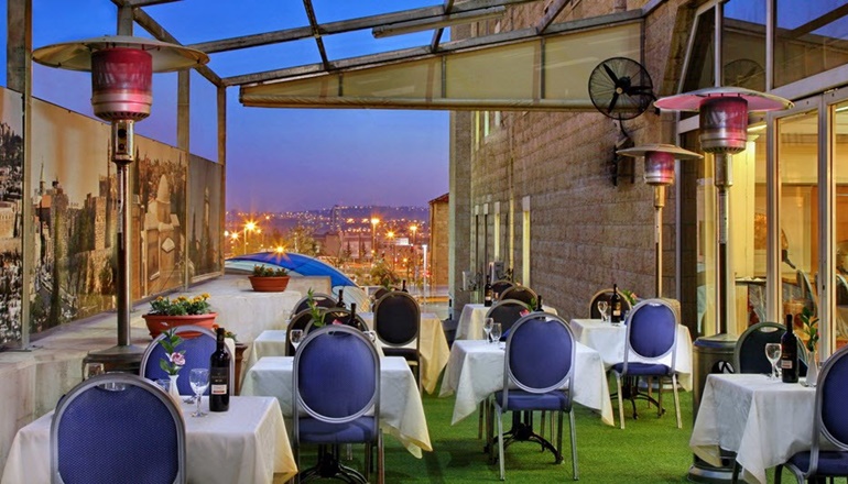 צילום של מלון שערי ירושלים