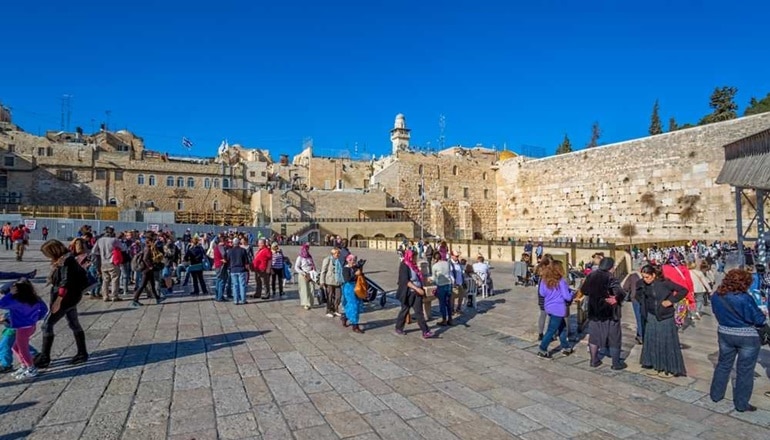 A visit to famous landmarks in the Old and New City of Jerusalem for a true spiritual experience