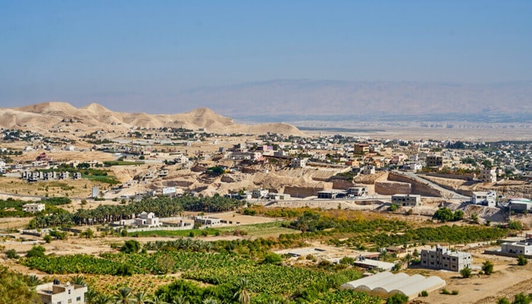 Eine weitläufige Ansicht von Jericho vom Gipfel des Berges der Versuchung (Foto mit freundlicher Genehmigung von Bein Harim)