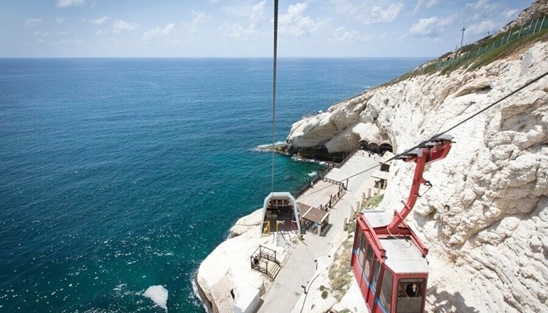 Take a cable car down into the Rosh Hanikra grottoes (Photo courtesy of Bein Harim)