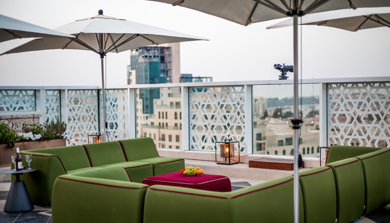 צילום של אירועים קטנים ומיוחדים במלון בת שבע בירושלים