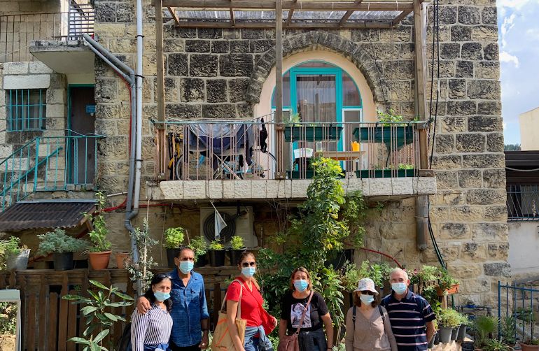 ״חו״ל בירושלים״: סיור בכפר עין כרם עם "ירושלים מחוץ לקופסה"